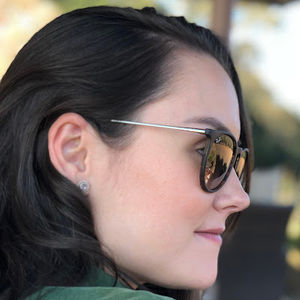 Meet your Posher, Aline